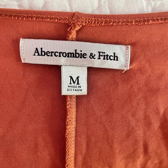 Abercrombie & Fitch Faux-Wrap Burnt Orange Top, Sz M, EUC - Picture 4 of 5